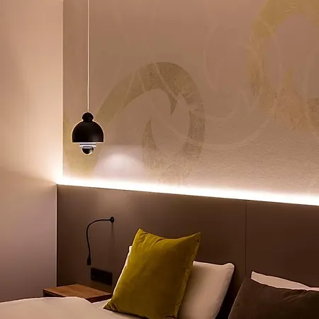 Zum Loewen Hotel 3*