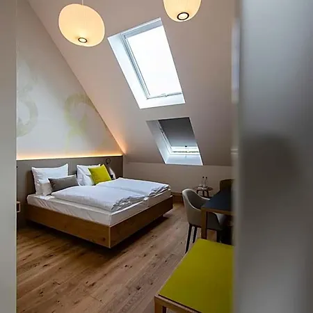 Hotel Zum Loewen 3*