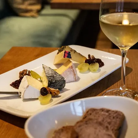 Zum Loewen 3* Eimeldingen