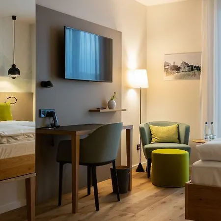 Hotel Zum Loewen 3*